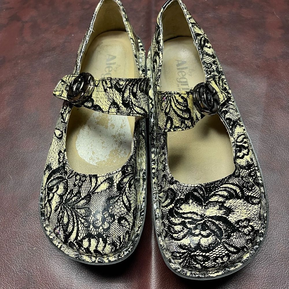 Algeria Paloma Mary Jane shoes black and tan patent leather. Size 36 - Picture 5 of 16